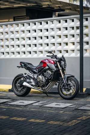 Jual bekas Honda CB650 CB650R CB 650r,lokasi di Bandung Kota