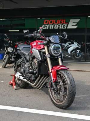 Jual bekas HONDA CB650R 2019 NEO CAFERACERLow KmFull accesories,lokasi di Jakarta Pusat