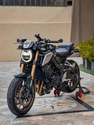 Jual bekas Honda CB650R 2021 Fullpaper,lokasi di  ,Jakarta Selatan