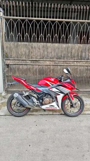 Jual bekas Honda CBR 150R 2018 Red Racing,lokasi di  ,Jakarta Pusat