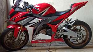Jual bekas HONDA CBR 2017 FACELIFT,lokasi di Tangerang Selatan Kota