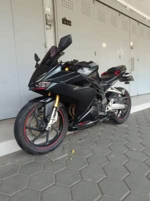 Jual bekas Honda CBR 250 ABS 2017 mulus,lokasi di Bandung Kota