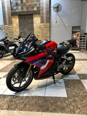 Jual bekas honda Cbr 250rr 2022,lokasi di Bekasi Kota