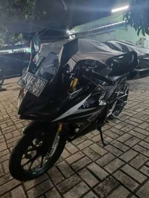 Jual bekas Honda cbr bisa tt,lokasi di Tangerang Kota