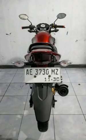 Jual bekas Honda Cbr warna Merah tahun2014 Lengkap Hidup , Plat AE Ngawi,lokasi di Ngawi Kab.