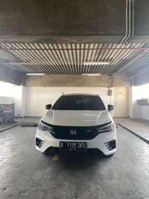 Jual bekas HONDA CITY 1.5 RS HATCHBACK 2021 AT,lokasi di Jakarta Utara