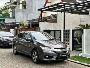 Jual bekas Honda City 2016 E RS AT Matic Facelift Model 2017 Istimewa,lokasi di Depok Kota