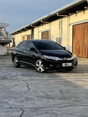 Jual bekas Honda City RS Sedan 2015,lokasi di Depok Kota