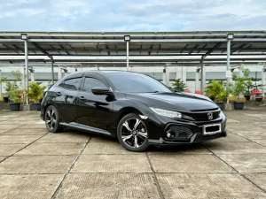 Jual bekas Honda Civic 1.5 E Hatchback 2019 Low KM 39RB Antik,lokasi di Jakarta Pusat