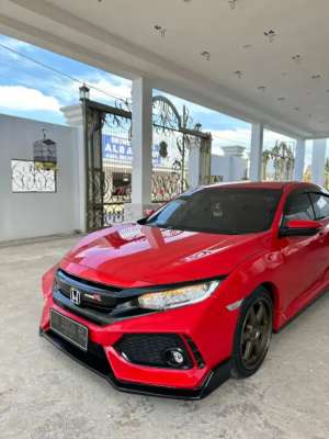 Jual bekas Honda Civic E 1.5 AT 2018,lokasi di Banjarmasin Kota
