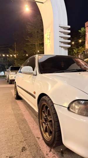 Jual bekas HONDA CIVIC GENIO 1992 AT AUTOMATIC,lokasi di Bandung Kota