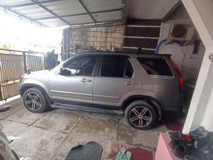 Jual bekas Honda CR-V 2004 Bensin,lokasi di Jakarta Timur
