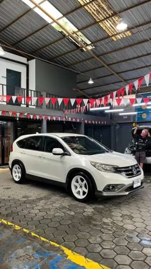 Jual bekas Honda CR-V 2013 Bensin,lokasi di  