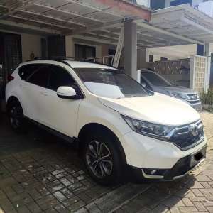 Jual bekas Honda CR-V 2017 Bensin,lokasi di Tangerang Kota