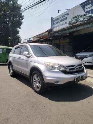Jual bekas Honda CR-V 2.4 Matic2011 Istimewa,lokasi di  