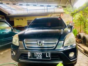 Jual bekas Honda CR-V gen 2,lokasi di Bandung Kota
