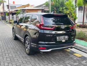 Jual bekas Honda CR-V turbo prestige crv turbo sunroof crv prestige 2022 2021,lokasi di Semarang Kota
