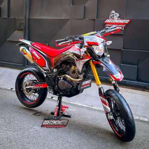 Jual bekas HONDA CRF 150 CRF150 SUPERMOTO MULUS LOW KM SIAP TOURING RALLY,lokasi di Jakarta Selatan