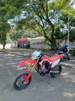 Jual bekas HONDA CRF 150 LENGKAP,lokasi di Bandung Kab.