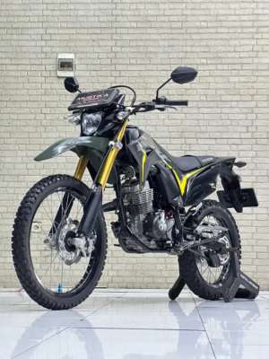 Jual bekas HONDA CRF 150 TH 2024 NOPOL N KAB MULUS FULL ORIGINALRONY MUSTIKA,lokasi di Malang Kab.