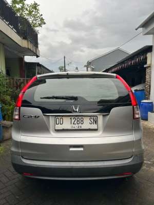 Jual bekas Honda CRV 2.0 matic 2013,lokasi di  