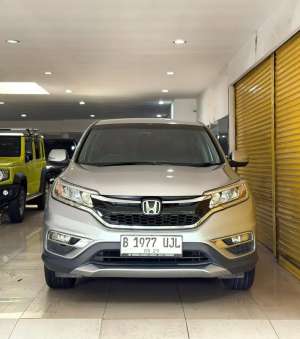 Jual bekas Honda CRV 2.0 Vtec 2016 May Automatic Silver Metalik Vieta Motor,lokasi di Jakarta Utara