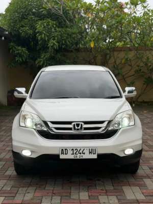 Jual bekas HONDA CRV 2011 2.4 AT,lokasi di Yogyakarta Kota