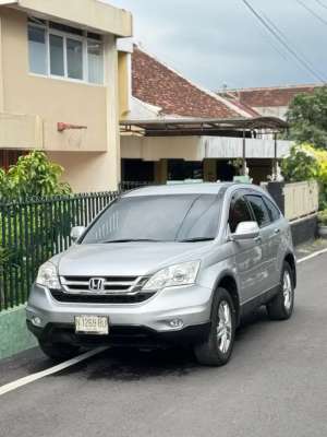 Jual bekas Honda CRV 2.4 Matic 2010,lokasi di Malang Kota
