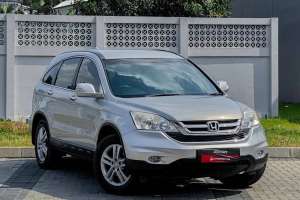 Jual bekas Honda CRV CR-V RE1 2.4 AT Matic 2011 Abu Abu Muda Metalik,lokasi di Jakarta Barat