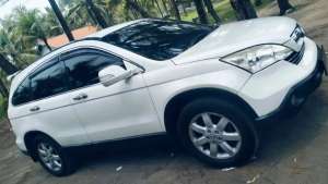 Jual bekas Honda CRV putih 08 kondisi ok,lokasi di  ,Bantul Kab.