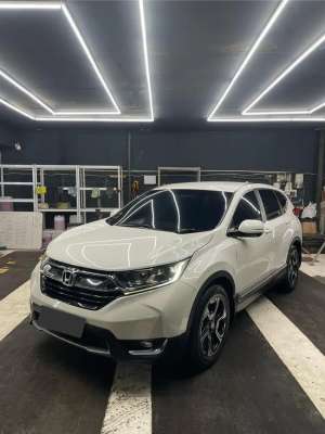 Jual bekas Honda CRV Turbo 1.5 AT 2017 muluss,lokasi di Jakarta Barat