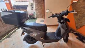 Jual bekas Honda EM1 Plus Bracket Top Box,lokasi di Tangerang Selatan Kota