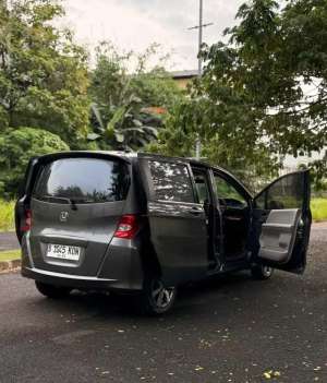 Jual bekas Honda Freed 2011 Bensin,lokasi di  ,Jakarta Selatan