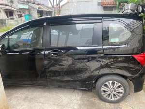 Jual bekas Honda Freed 2012 Bensin,lokasi di Tangerang Kota