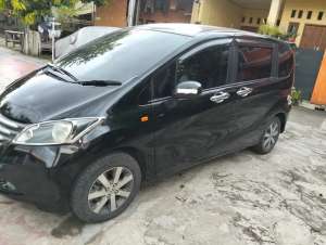 Jual bekas Honda Freed 2012 Bensin,lokasi di  