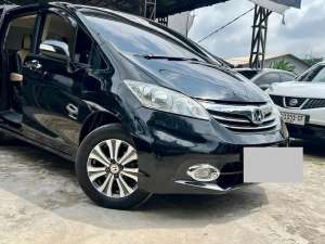 Jual bekas Honda Freed E PSD 2013,lokasi di Palembang Kota