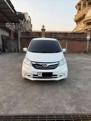 Jual bekas HONDA FREED E PSD MATIC AC DOUBLE,lokasi di Banda Aceh Kota