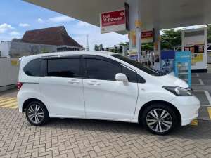Jual bekas Honda Freed Psd 20102011 mulus 2012 Bt 2013, 2014 2009,lokasi di  ,Jakarta Selatan