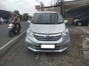 Jual bekas Honda Freed PSD 2012,lokasi di Jakarta Timur