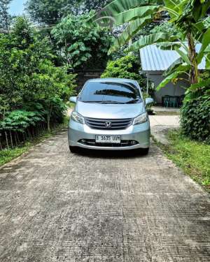 Jual bekas Honda Freed S 1.5 2011 Matic AT Ganjil,lokasi di Jakarta Pusat