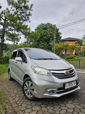 Jual bekas Honda Freed s 2012 Bensin,lokasi di Bandung Barat Kab.