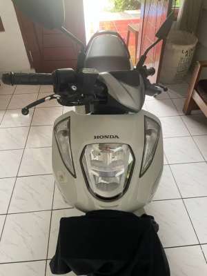 Jual bekas HONDA GENIO 2020 - MURAHPEMAKAIAN PRIBADISERVIS RUTIN,lokasi di Depok Kota