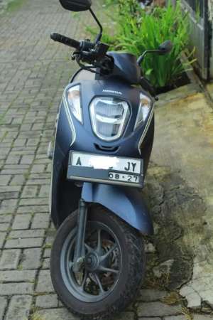 Jual bekas Honda Genio 2022 CBS ISS Fabulous Matte Blue Bekas,lokasi di Pandeglang Kab.