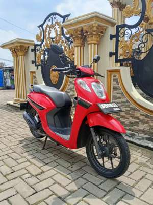 Jual bekas Honda Genio CBS 20200 full orisinil,lokasi di Tangerang Kab.