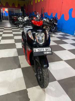 Jual bekas Honda GenioCBS Tahun 2023 dp 700,lokasi di Tangerang Selatan Kota