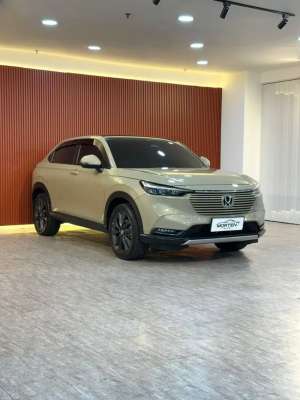 Jual bekas Honda HR-V 1.5L SE Sensing 2024 Odo 24 Ribu Record Antik Bergaransi,lokasi di Jakarta Utara