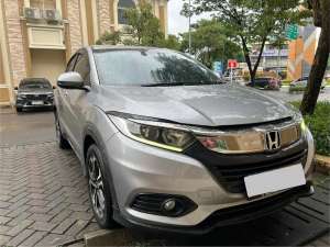 Jual bekas Honda HR-V 2019 E-CVT,lokasi di Jakarta Barat