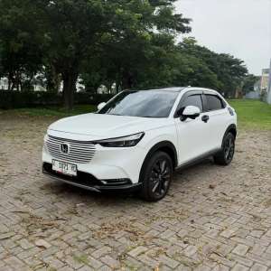 Jual bekas Honda HR-V SE 2023 putih,lokasi di Sidoarjo  Kab.