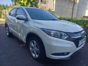 Jual bekas Honda HRV E AT 2015 Putih Tgn 1 Siap Pakai Bagus Skl,lokasi di Jakarta Barat