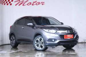 Jual bekas HONDA HRV E CVT 2018,lokasi di Bekasi Kota